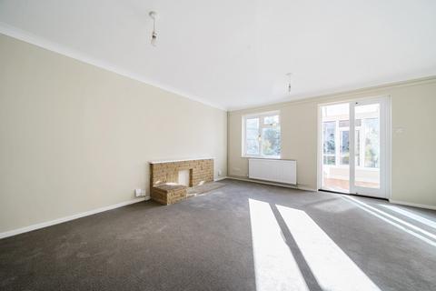 3 bedroom end of terrace house for sale, Fitzjohn Close, Guildford, Surrey, GU4