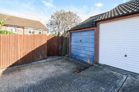 3 bedroom end of terrace house for sale, Fitzjohn Close, Guildford, Surrey, GU4