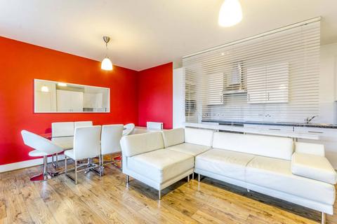 2 bedroom flat to rent, East Ferry Road, E14, Canary Wharf, London, E14