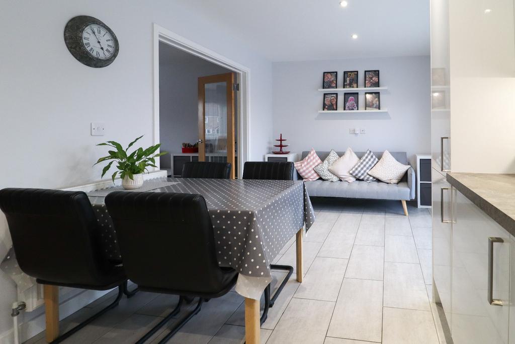 Marsh Lane, King's Lynn, Norfolk, PE30 3 bed semidetached house for