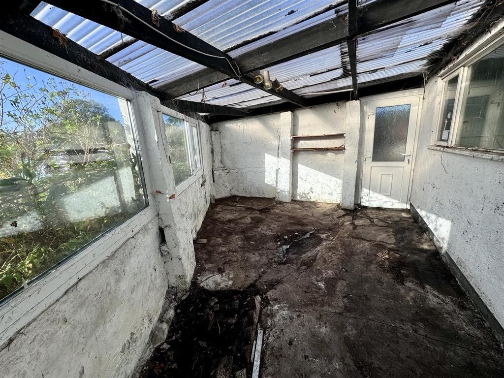 Attached Store/Potting Shed