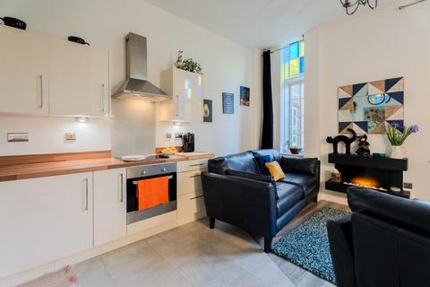 1 bedroom flat for sale, Mallows Grove, Dudley