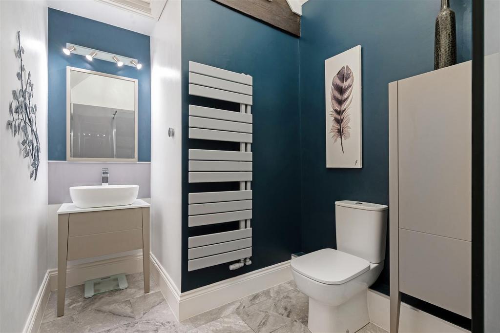 Ensuite