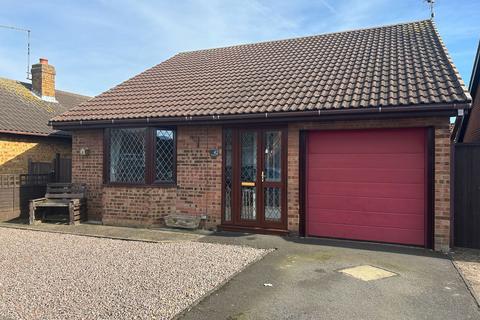 2 bedroom detached bungalow for sale, St. Margarets Avenue, Skegness, Lincolnshire, PE25 2LX