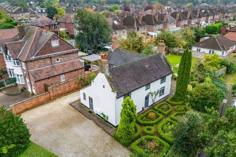 Derby Road, Bramcote, Nottingham, NG9 3JA