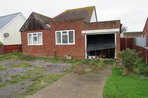 2 bedroom detached bungalow for sale, Hillman Avenue, Herne Bay