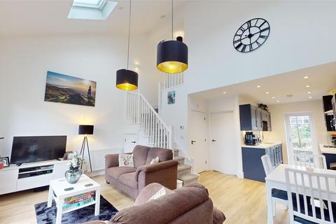 4 River View, Haworth, Keighley, BD22 8SB