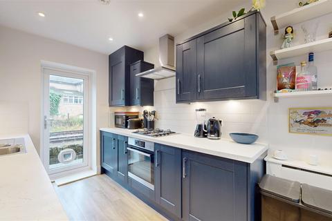 4 River View, Haworth, Keighley, BD22 8SB