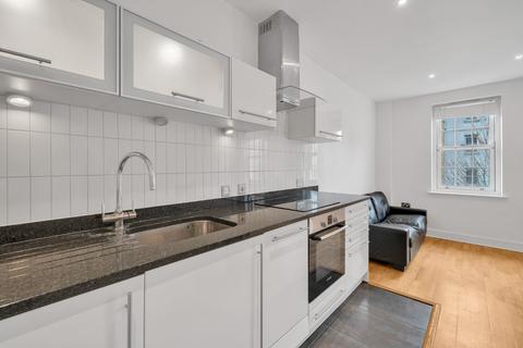 2 bedroom apartment to rent, Alderney Court, London SE10