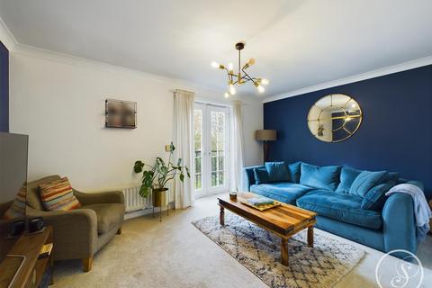 2 bedroom flat for sale, Teale Court, Chapel Allerton, Leeds