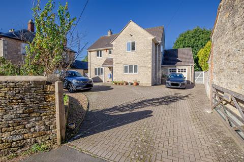 4 bedroom detached house to rent, Lea, Malmesbury, SN16