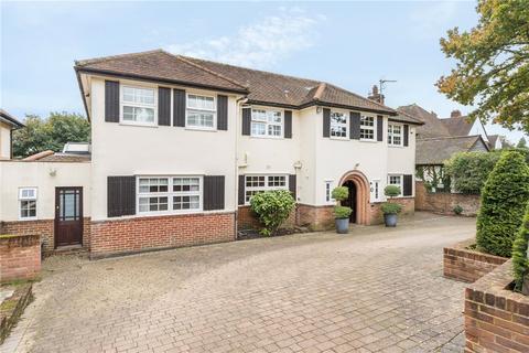 5 bedroom detached house for sale, Yester Park, Chislehurst