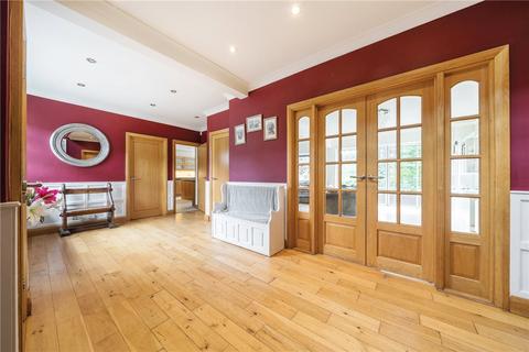 5 bedroom detached house for sale, Yester Park, Chislehurst