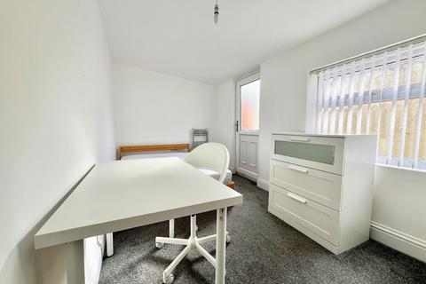 4 bedroom terraced house for sale, Worcester Street, Middlesbrough TS1
