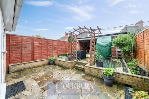 37 Campfield Road, London, SE9 5JF