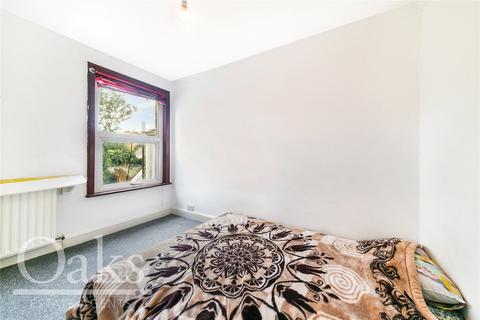 13 Cresswell Road, London, SE25 4LS