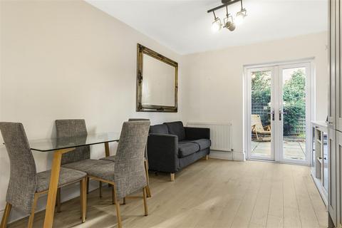 2 bedroom flat for sale, Osborne Road, Willesden Green