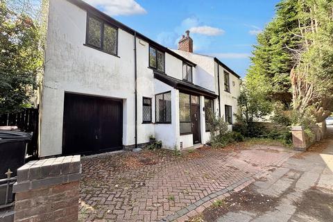 4 bedroom property to rent, Barton Road, Manchester M28