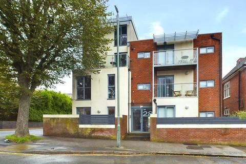 1 bedroom ground floor flat for sale, Palmiera Avenue, Hove