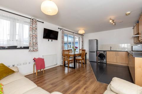 2 bedroom apartment for sale, Whitestone Way, CROYDON, Surrey, CR0