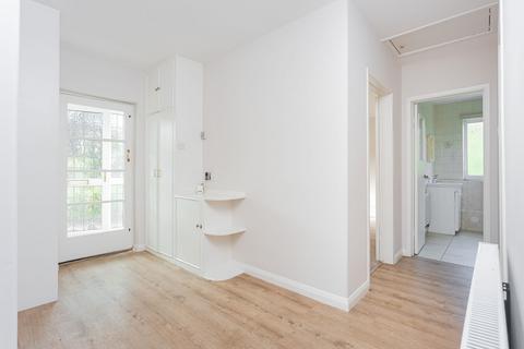 Cedars Chestnut Walk, Felcourt, East Grinstead, RH19 2LB
