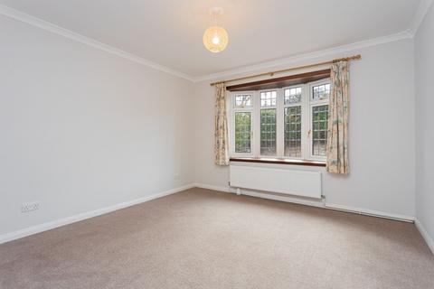 Cedars Chestnut Walk, Felcourt, East Grinstead, RH19 2LB