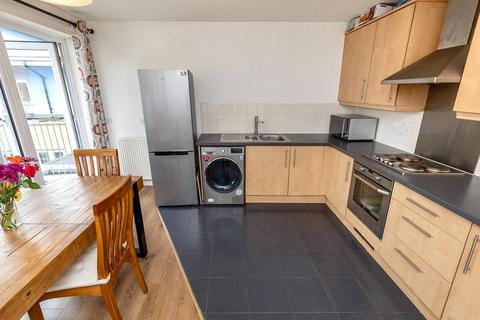 2 bedroom apartment for sale, Whitestone Way, CROYDON, Surrey, CR0