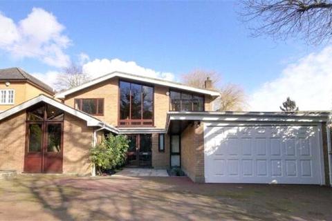 4 bedroom detached house to rent, Hendon Wood Lane, London, NW7