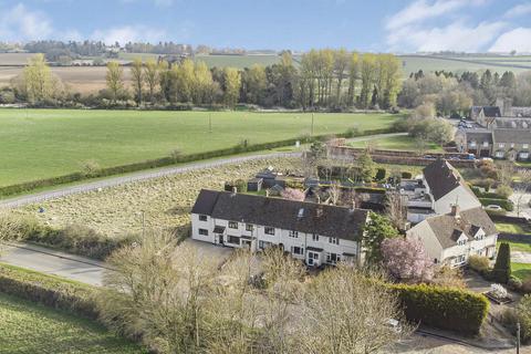 undefined, Glen Close, Stratton Audley, OX27
