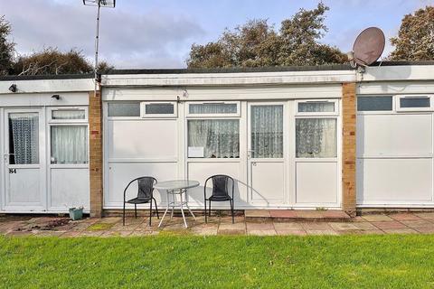 2 bedroom house for sale, Beach Road, Hemsby