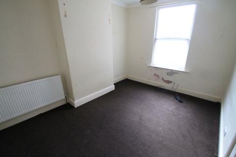 8 Princes Street, Rhyl, LL18 1LS