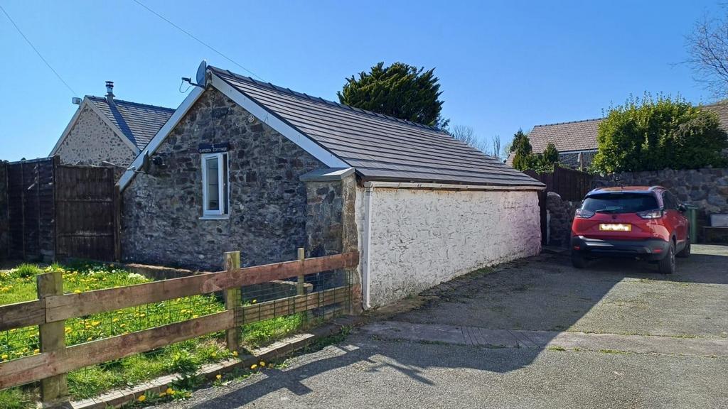 Garden Cottage.jpg