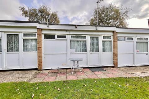 2 bedroom house for sale, Beach Road, Hemsby, Great Yarmouth