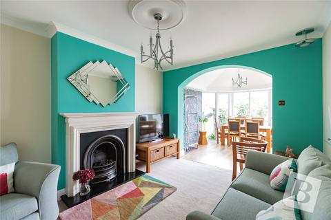 86 Stanley Road, Hornchurch, RM12 4JW