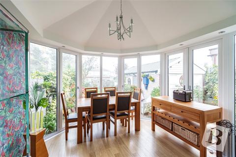 86 Stanley Road, Hornchurch, RM12 4JW