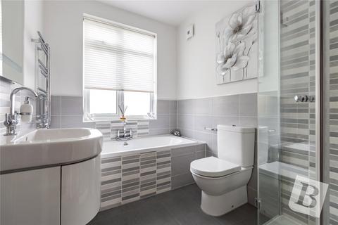86 Stanley Road, Hornchurch, RM12 4JW