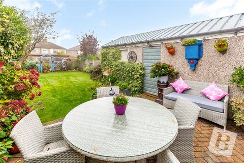 86 Stanley Road, Hornchurch, RM12 4JW