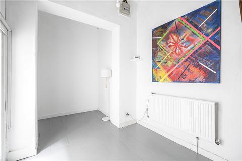 2 bedroom apartment to rent, Three Colt Street, London, E14