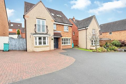 6 bedroom detached house for sale, Whiteford Lane, Airdrie