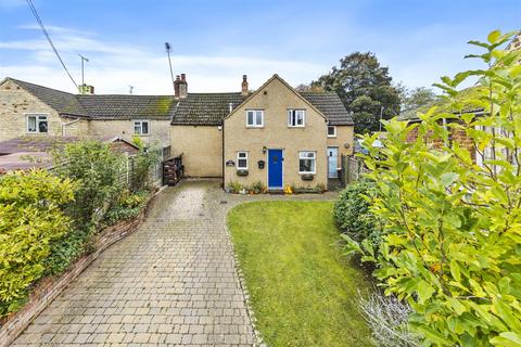 3 bedroom semi-detached house for sale, Carlow Street, Ringstead NN14