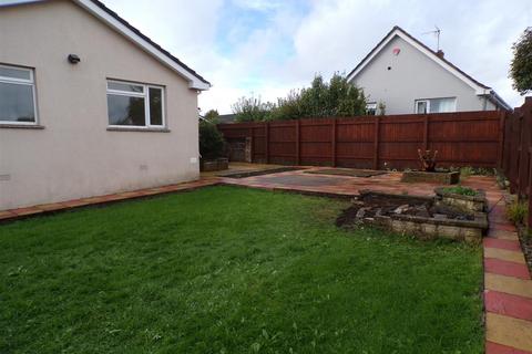 3 bedroom detached bungalow to rent, Barnstaple