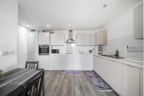 3 bedroom flat for sale, Pedley House, Barking Riverside IG11