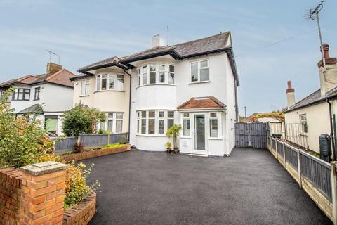 4 bedroom semi-detached house for sale, Manners Way, Southend-on-Sea SS2