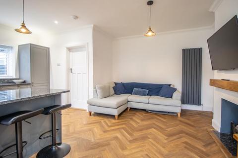 98 Manners Way, Southend-on-sea, SS2 6PZ