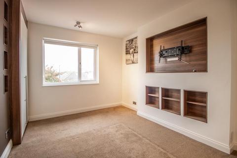98 Manners Way, Southend-on-sea, SS2 6PZ