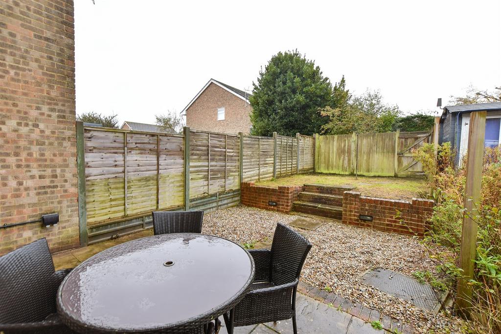 Downside Road, Whitfield, Dover, Kent 2 bed terraced house for sale £