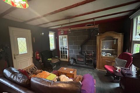 undefined, Lodge 302, Carbeth, Blanefield, G63 9AY