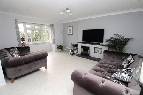 2 bedroom maisonette for sale, Sandringham Road, Potters Bar EN6