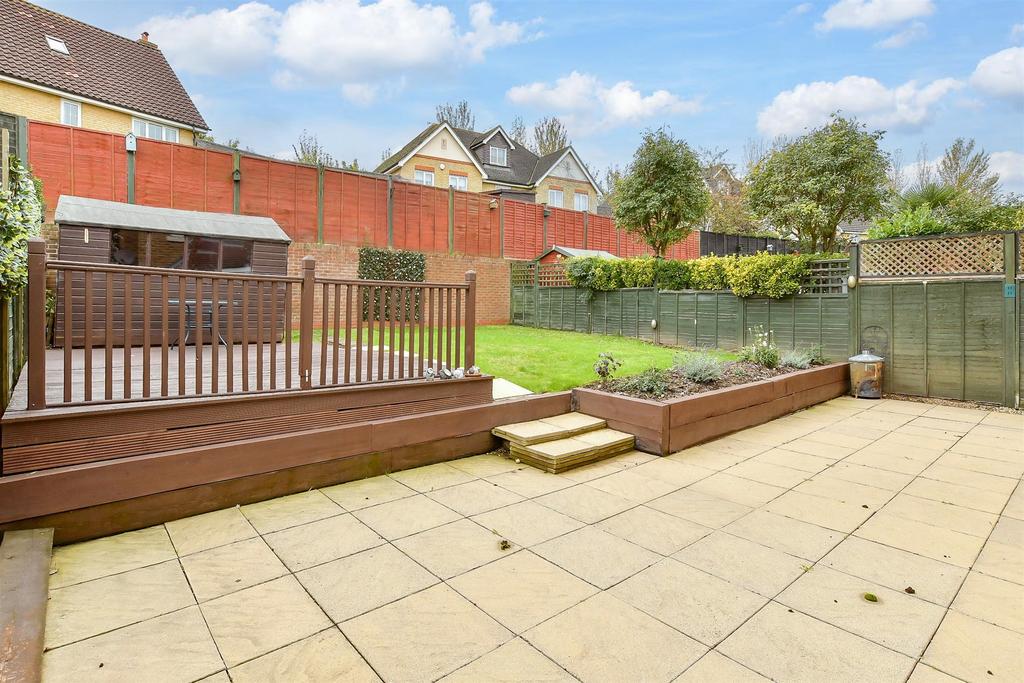 Bogarde Drive, Wainscott, Rochester... 4 bed detached house for sale