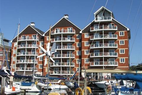 2 bedroom apartment to rent, Neptune Square, Ipswich IP4